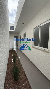 ÚLTIMA UNIDADE! CASA PRÓXIMA À AVENIDA...