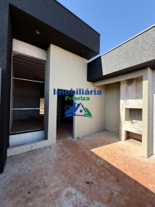 CASA COM FÁCIL ACESSO AO CENTRO PELA...