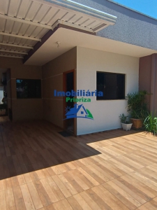 CASA MOBILIADA PRÓXIMA AO SUPERMERCADO...